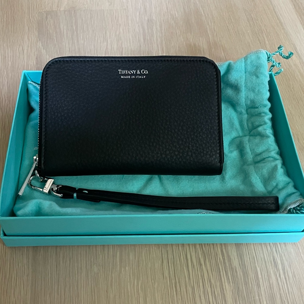NWT Tiffany Wallet/Wristlet